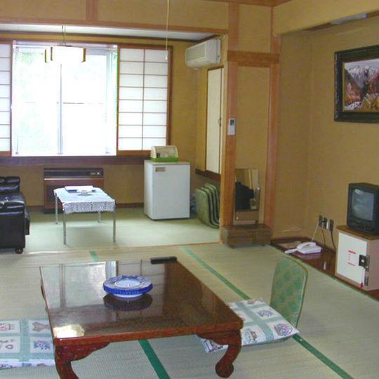 沼田 Yumoto Rakuzenso酒店 外观 照片